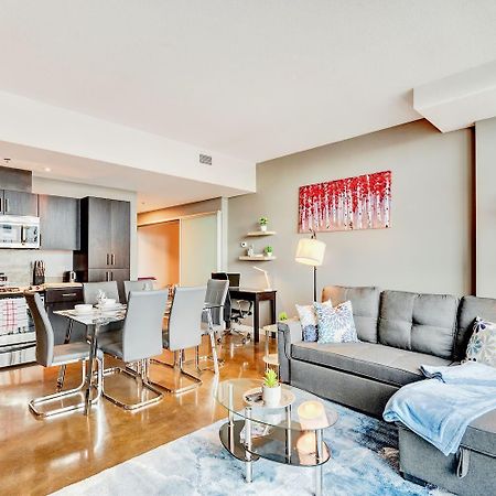 Modern 2Br Condo - King Bed - Downtown City Views Калгари Экстерьер фото